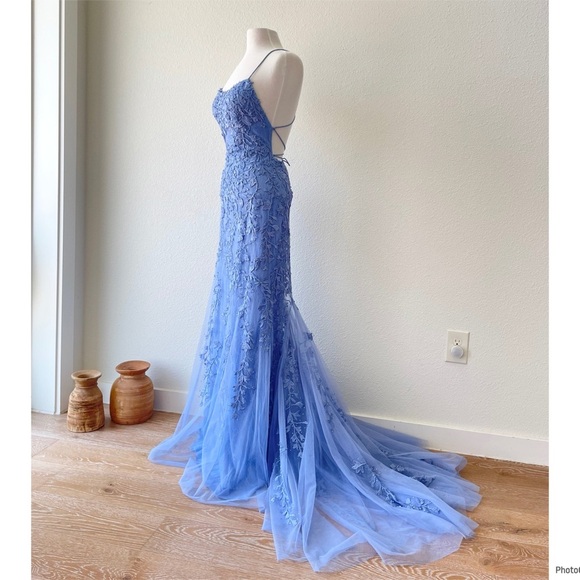Sherri Hill Blue Lace Evening Gown Mermaid Medium Tail Prom Dress Party Size 6 - Picture 2 of 10